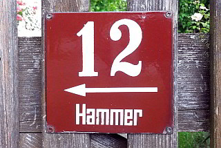 Hammer 12